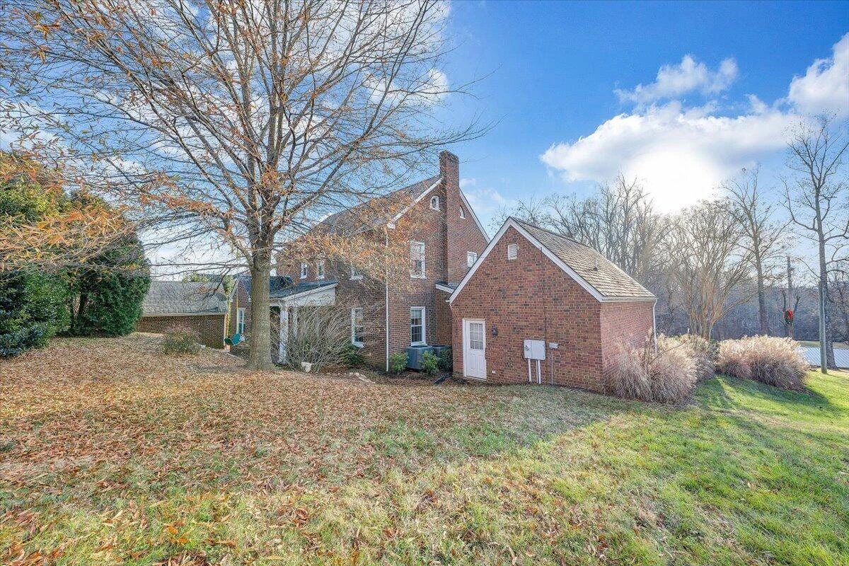 95 Floyd AVE - Photo 6