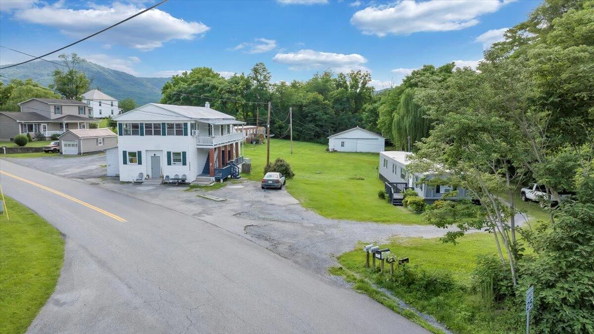 1332 Goose Creek Valley RD - Photo 5