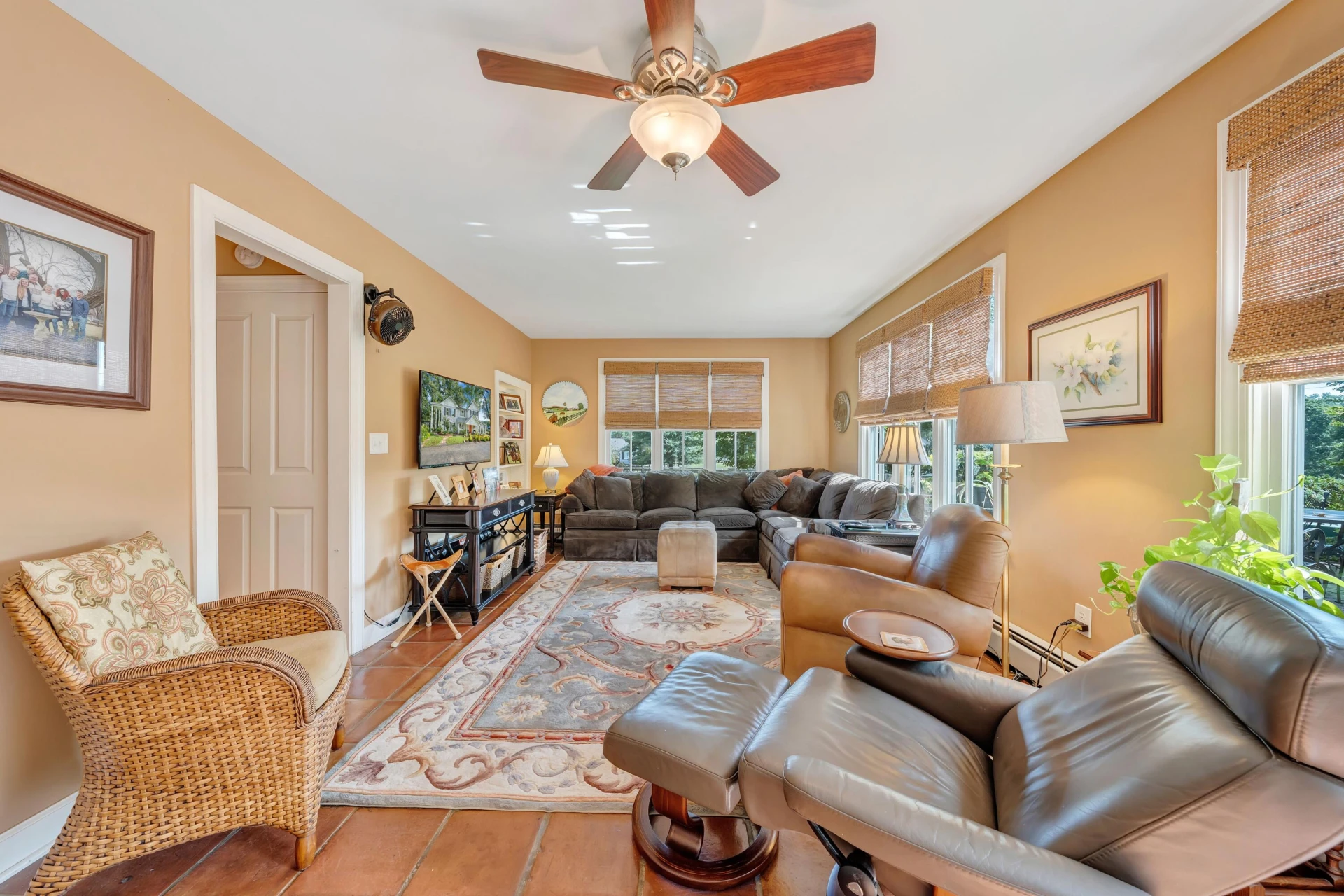3734 Lake DR - Photo 13