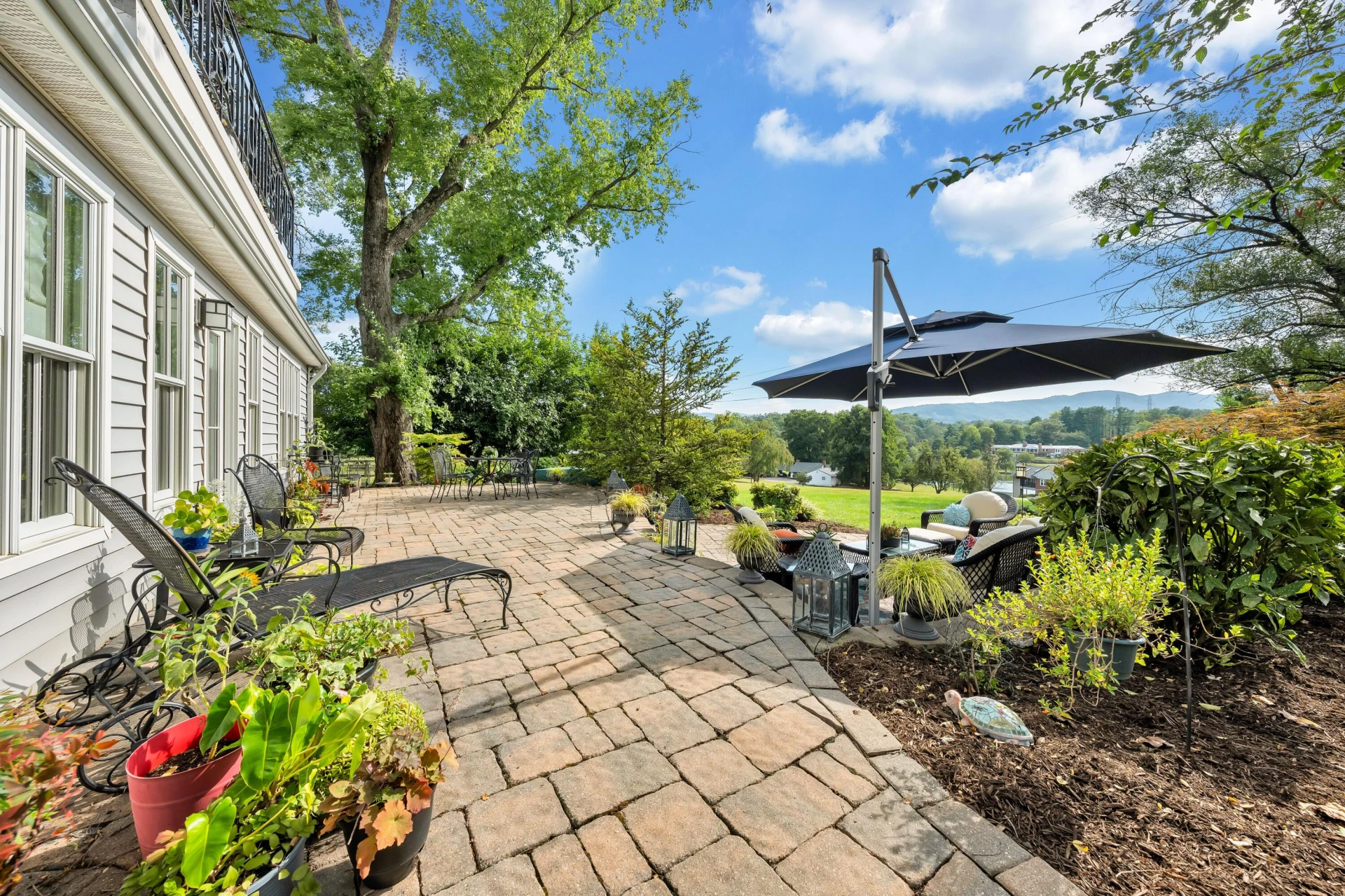 3734 Lake DR - Photo 53
