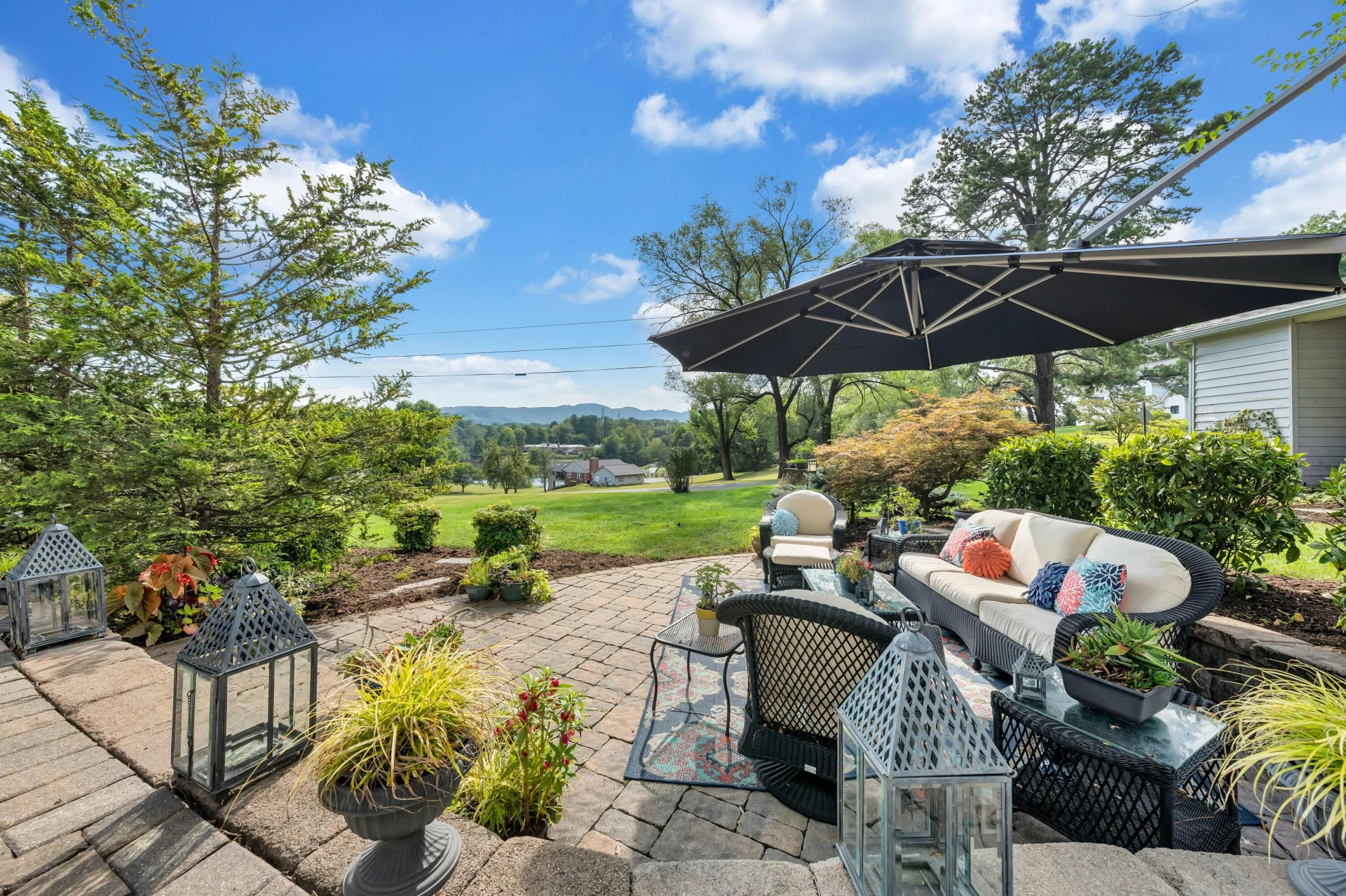 3734 Lake DR - Photo 55