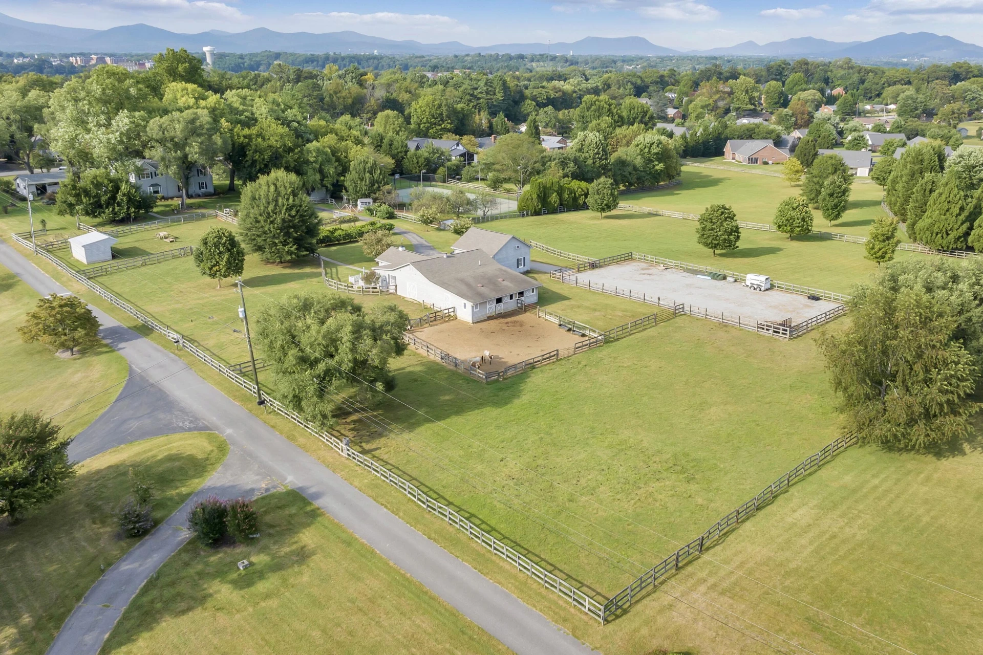 3734 Lake DR - Photo 74