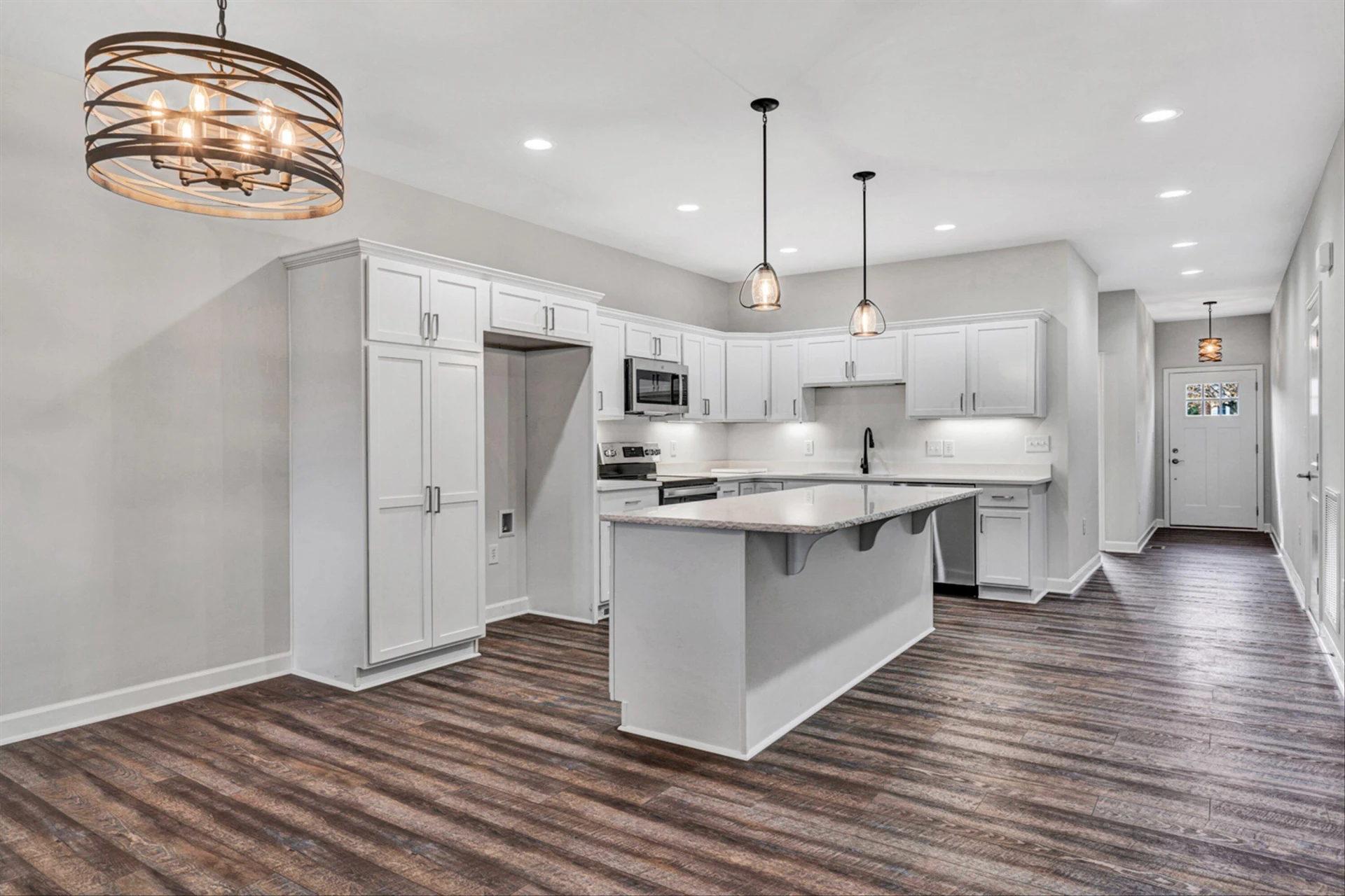 417 Kimball AVE - Photo 6