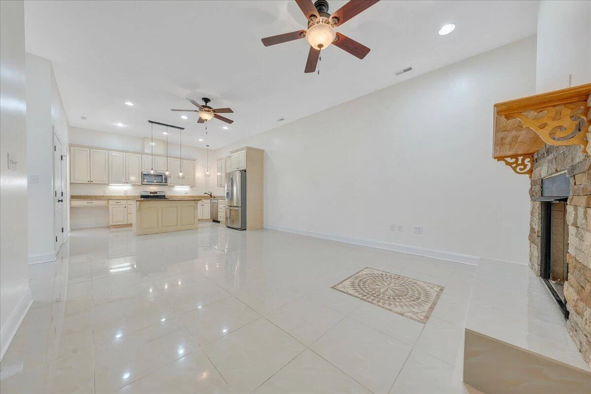 5931 Paddington CT - Photo 23
