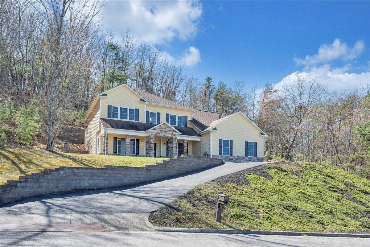 5931 Paddington CT - Photo 62