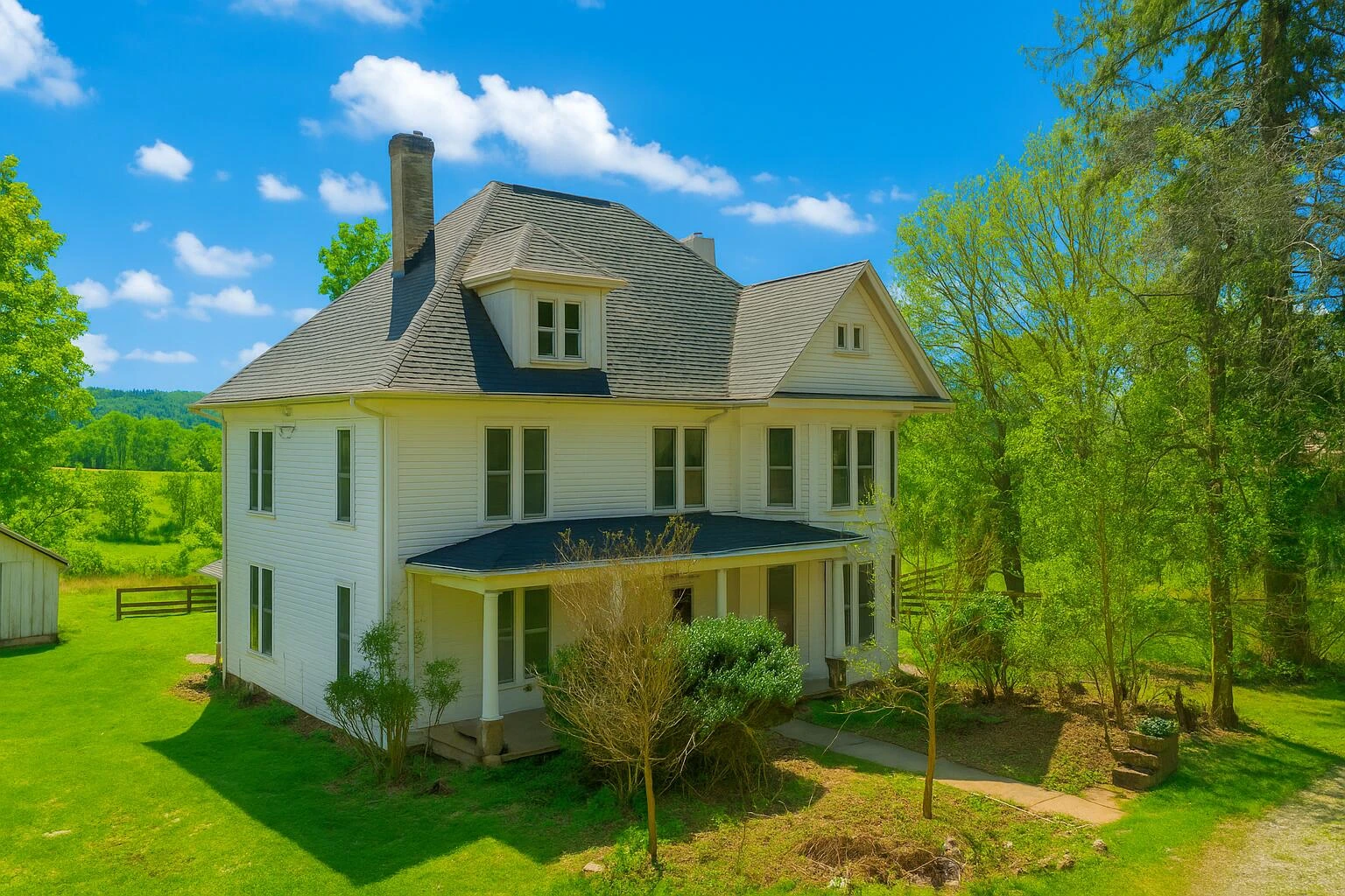 2900 Floyd Hwy