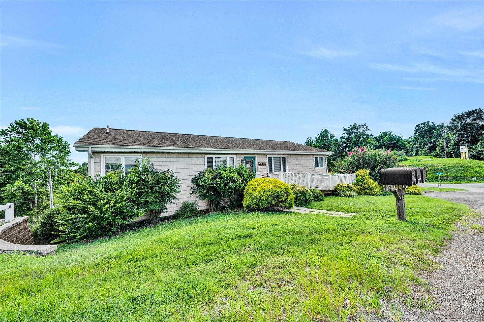1027 Waterwheel DR - Photo 9