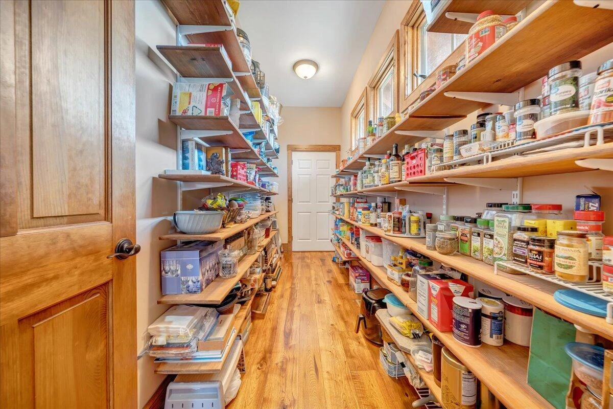 144 Seven Ridges RD - Photo 16