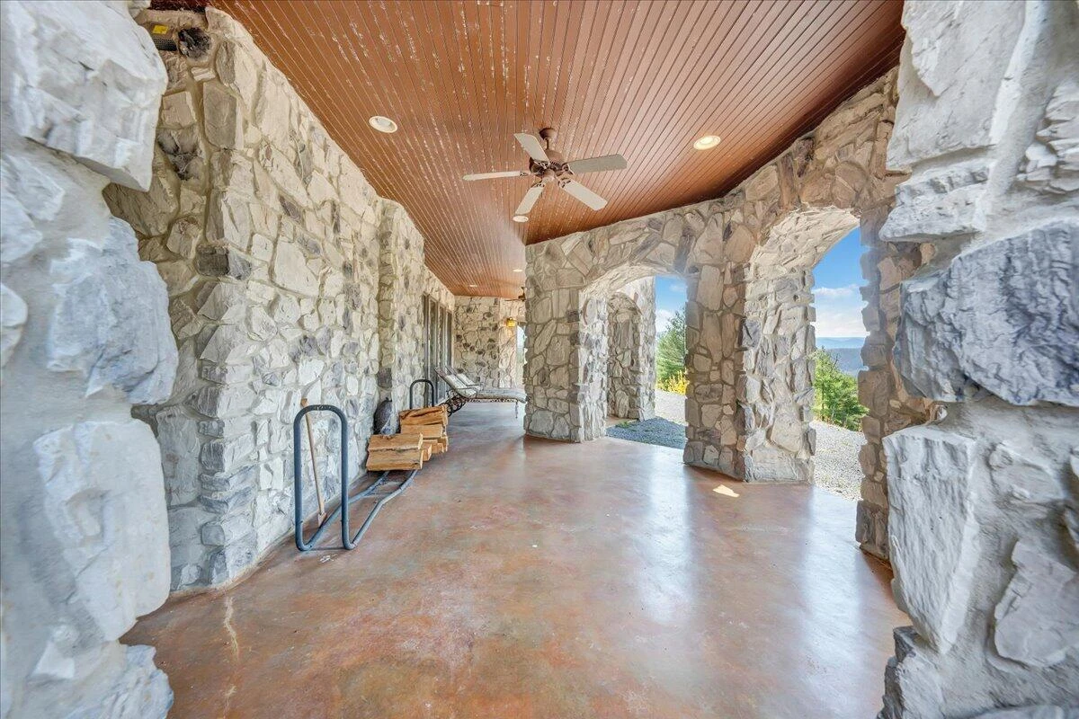 144 Seven Ridges RD - Photo 60