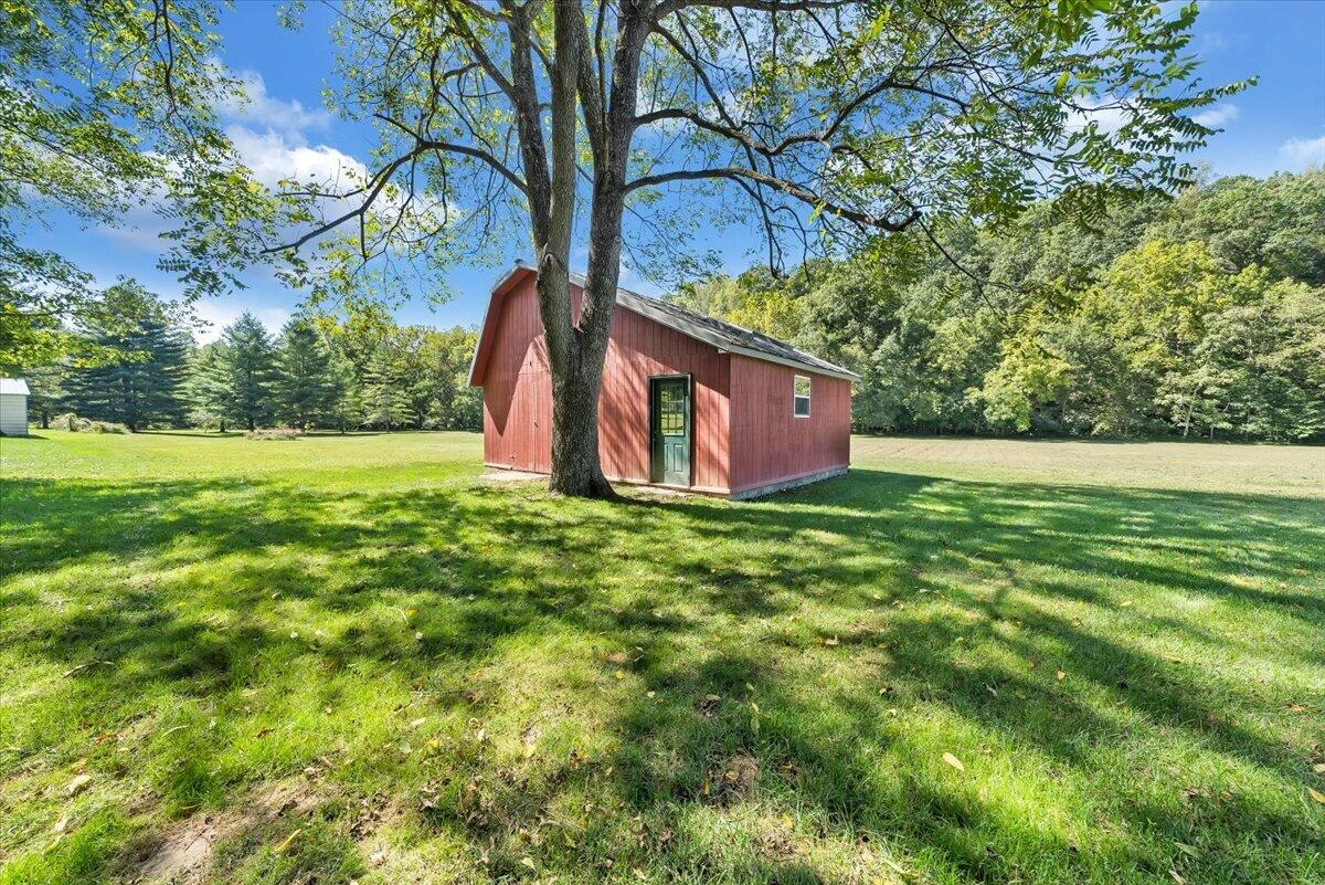 1042 Old Sessler Mill RD - Photo 58