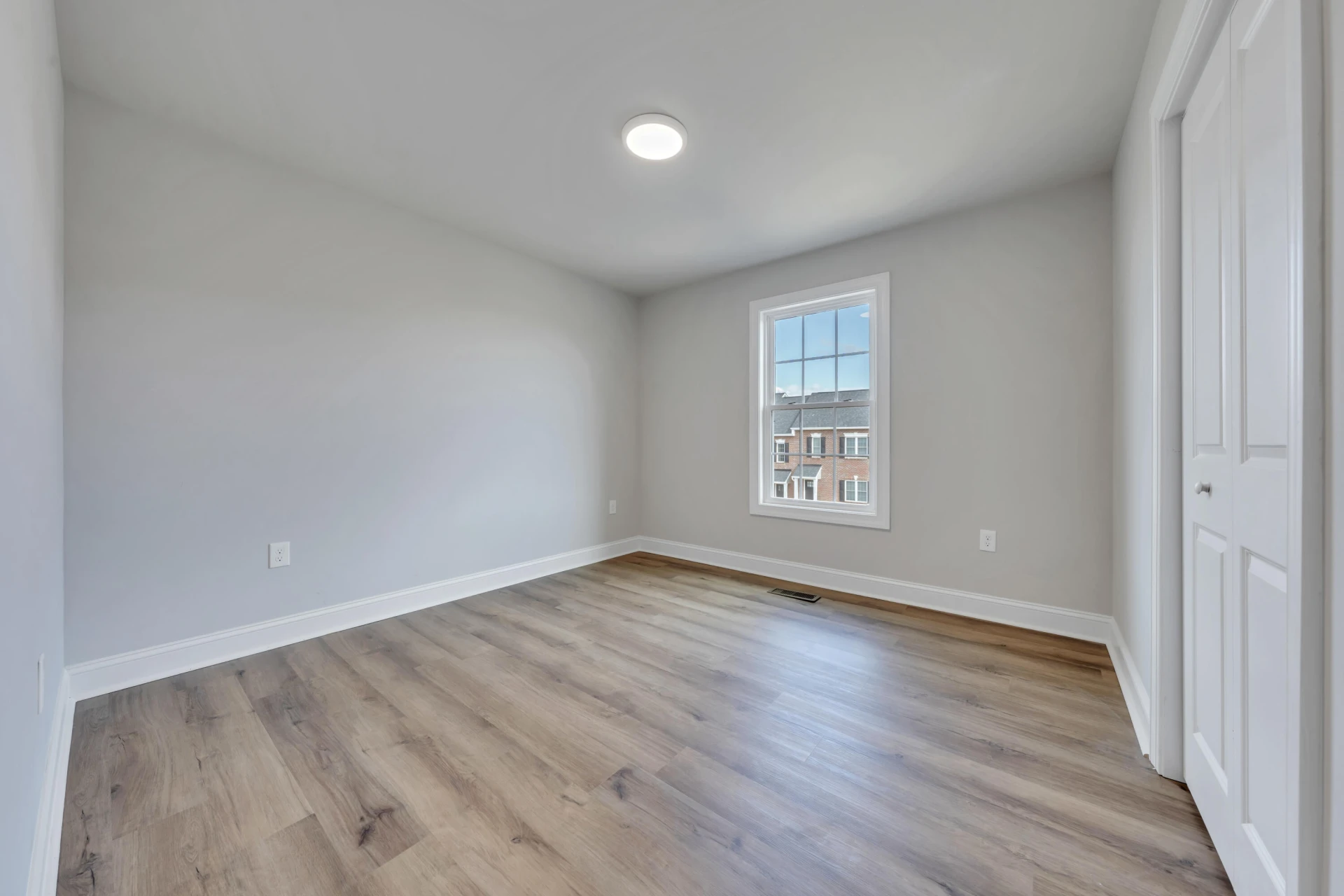5706 Huntridge RD - Photo 10