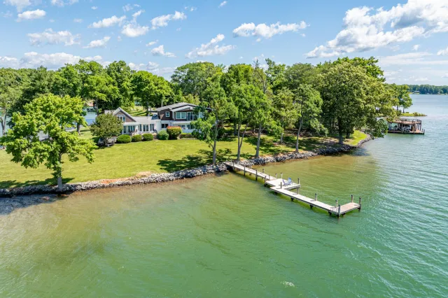 311 Anthony Home RD, Huddleston, VA, 24104