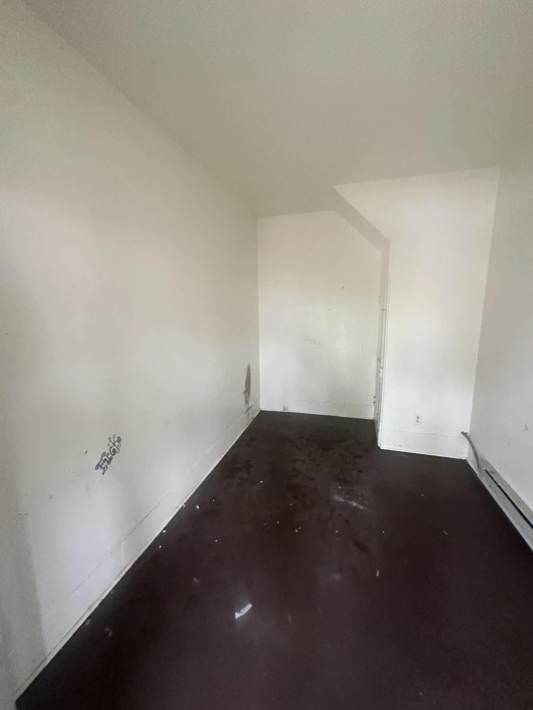 915 Jamison AVE - Photo 22
