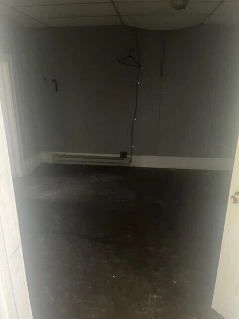 915 Jamison AVE - Photo 7