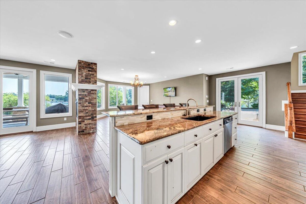 424 Baywood DR - Photo 109
