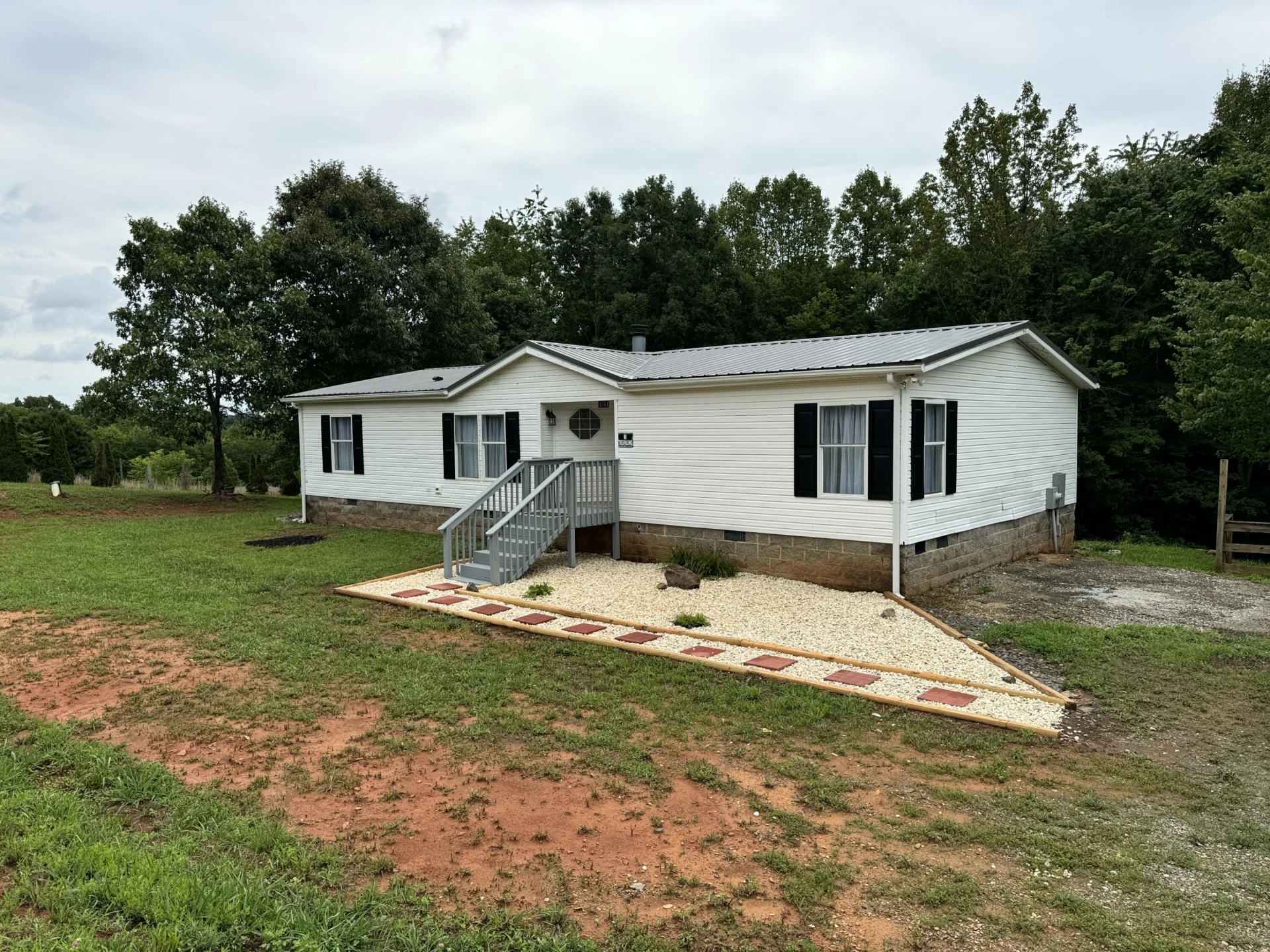 494 Glade Creek RD
