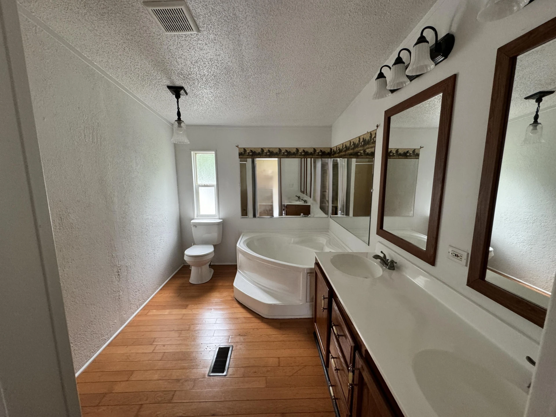 494 Glade Creek RD - Photo 9