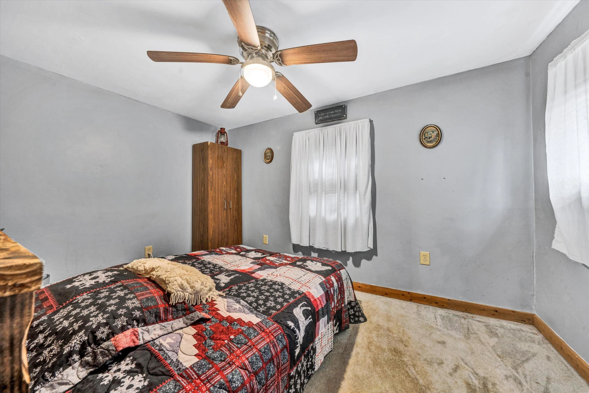 4054 Peaceful Valley RD - Photo 14