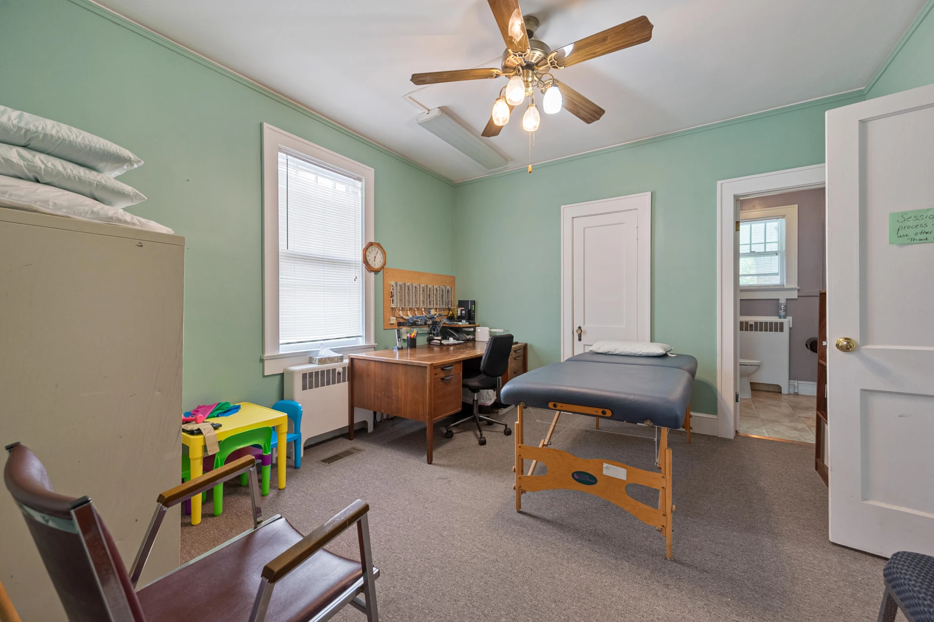 815 Main ST - Photo 17