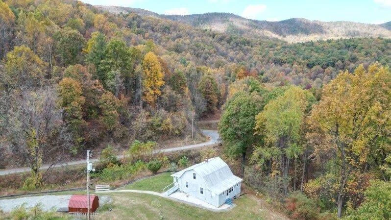 8708 Martins Creek RD