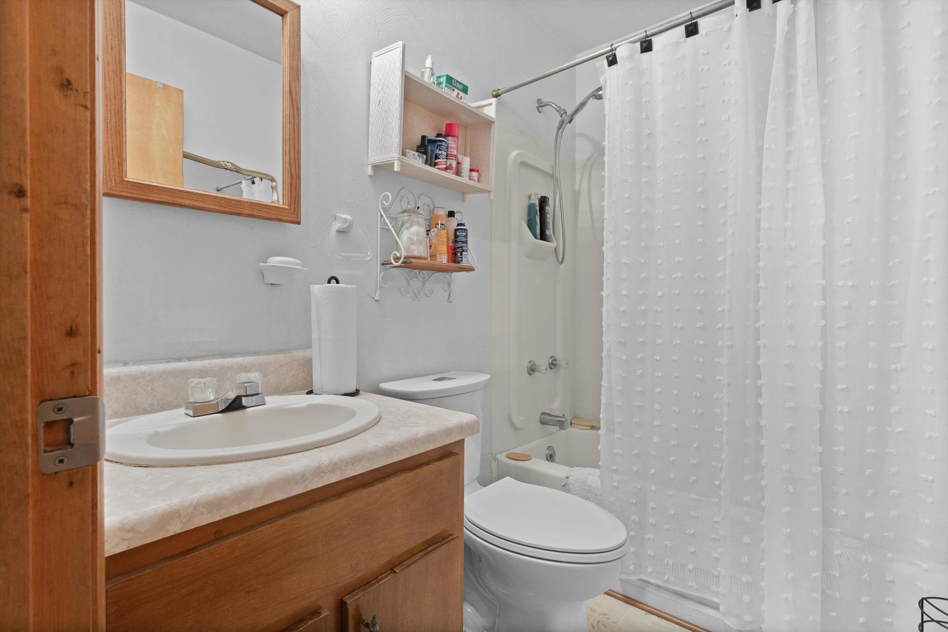 5990 Circle Creek RD - Photo 11
