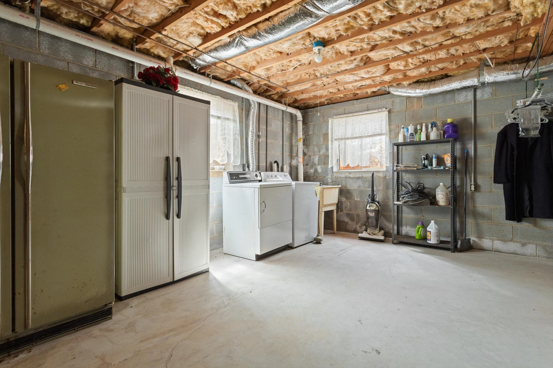 5990 Circle Creek RD - Photo 15