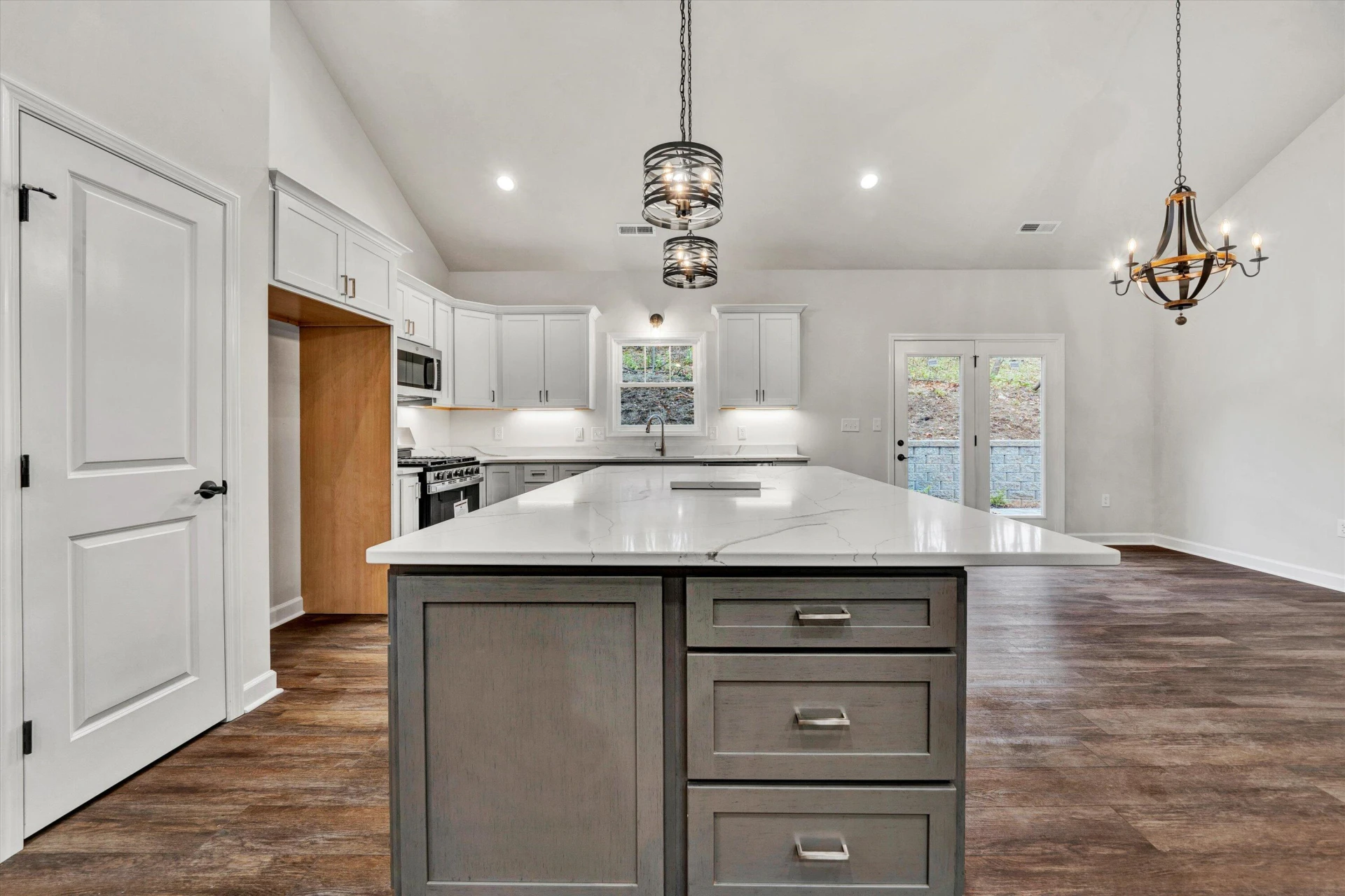 3345 Hidden Oak RD - Photo 10