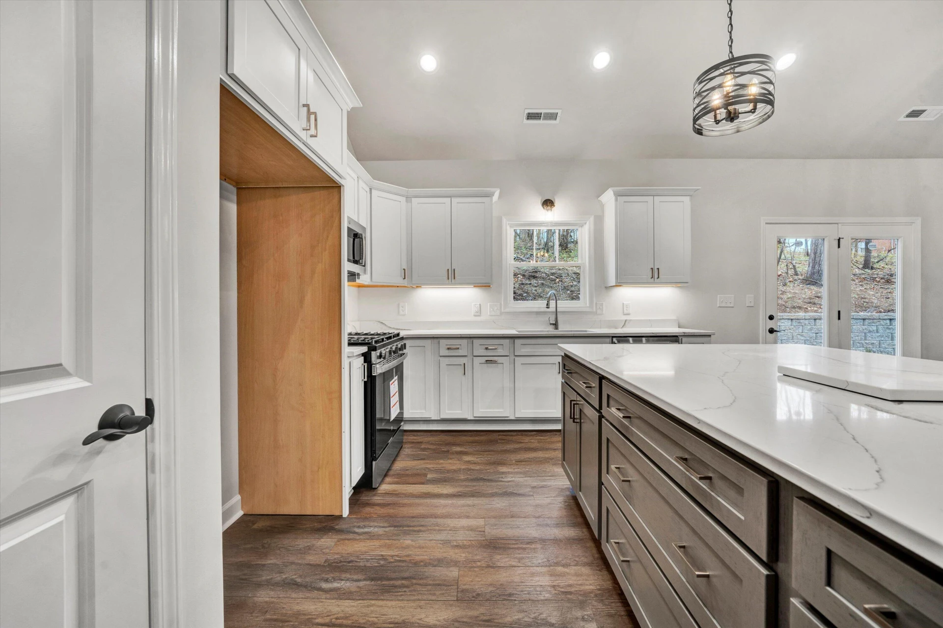 3345 Hidden Oak RD - Photo 11