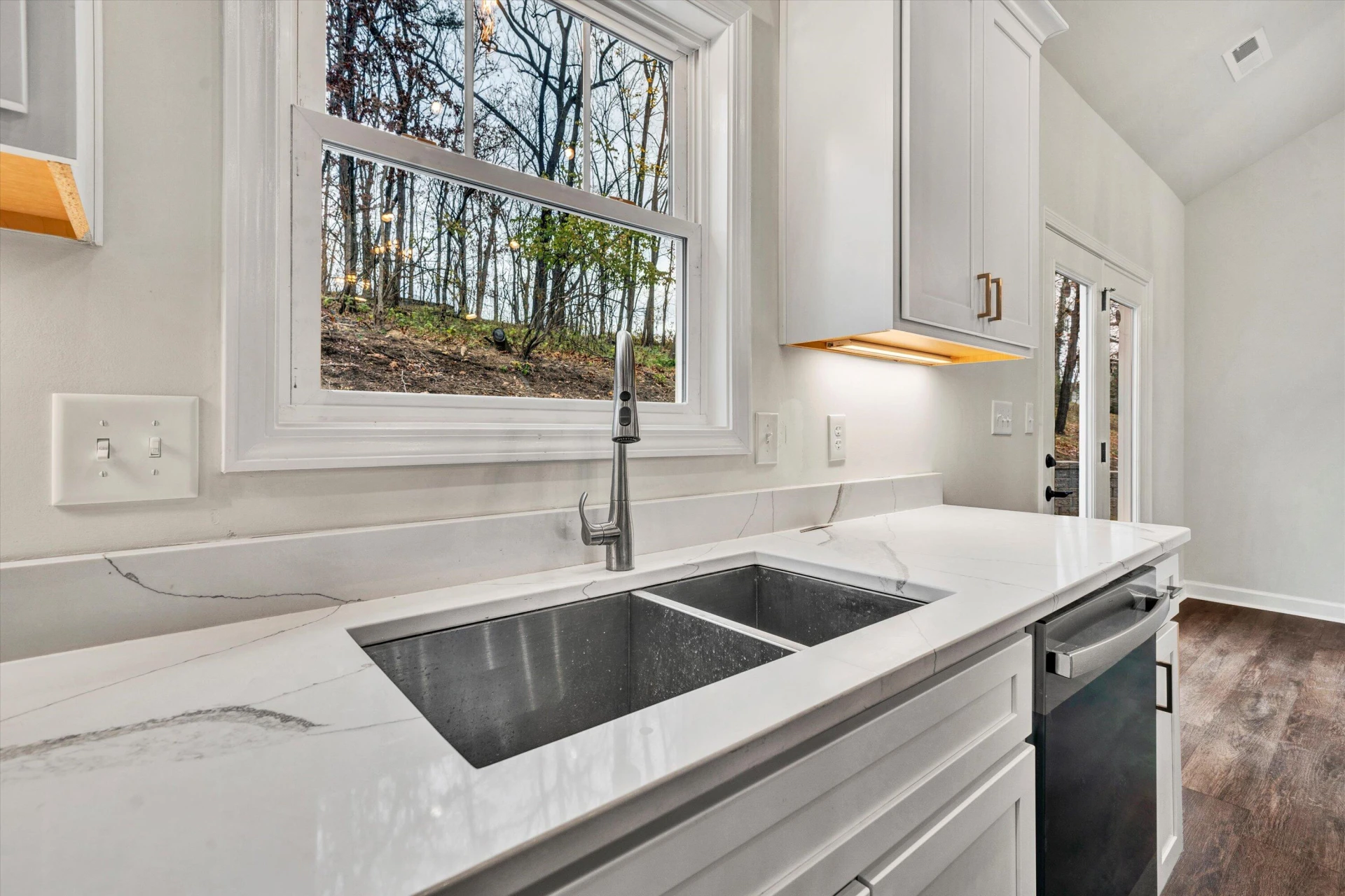 3345 Hidden Oak RD - Photo 13