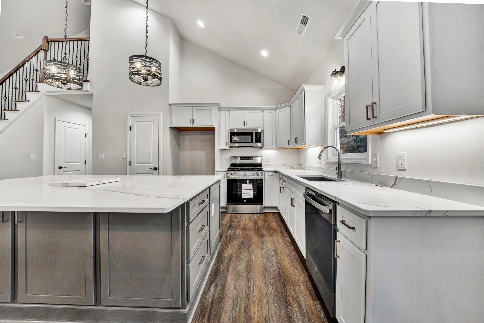 3345 Hidden Oak RD - Photo 16
