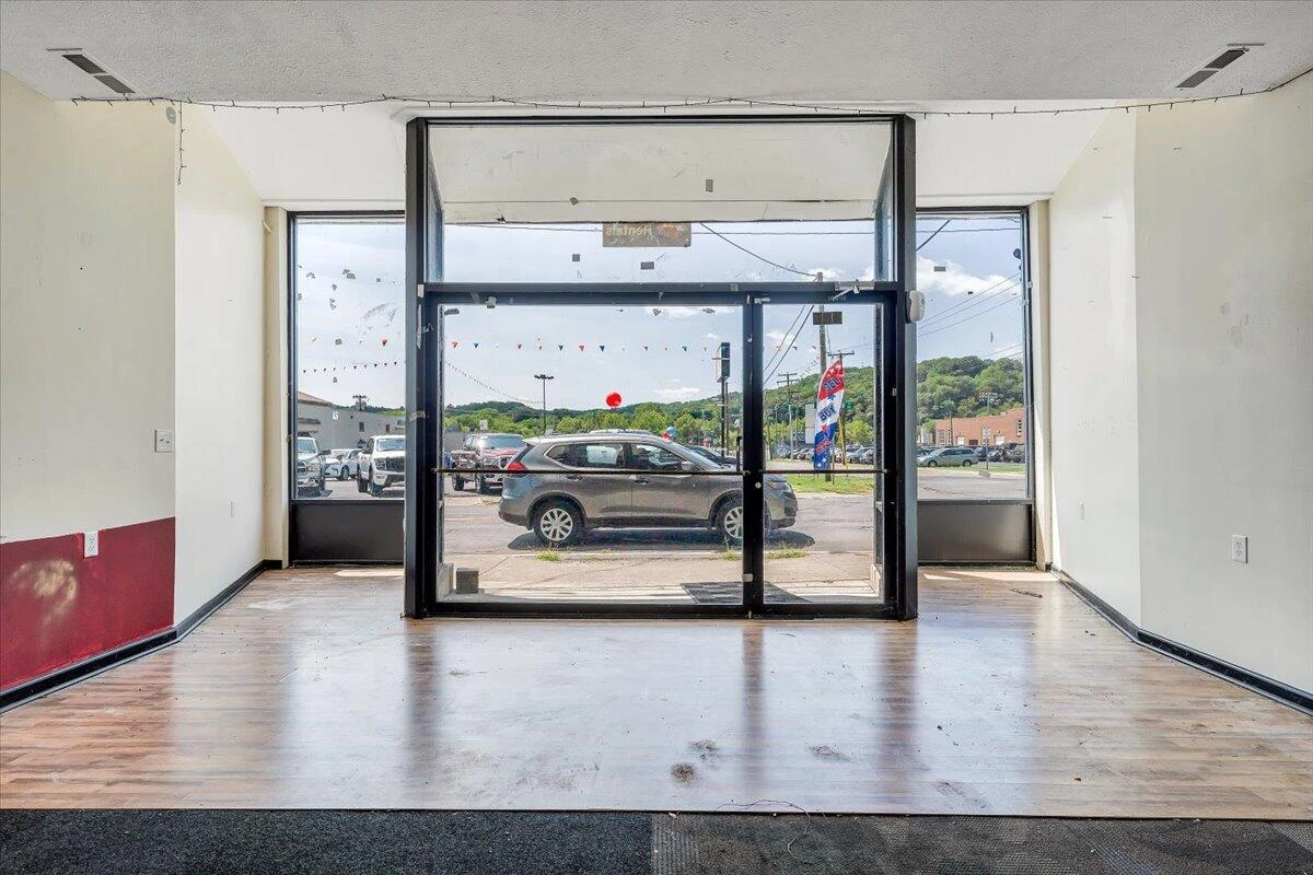 803 Lexington AVE - Photo 25
