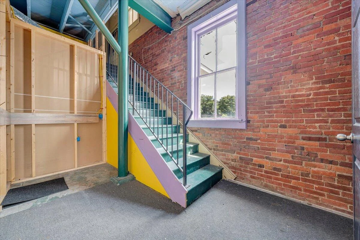 803 Lexington AVE - Photo 29