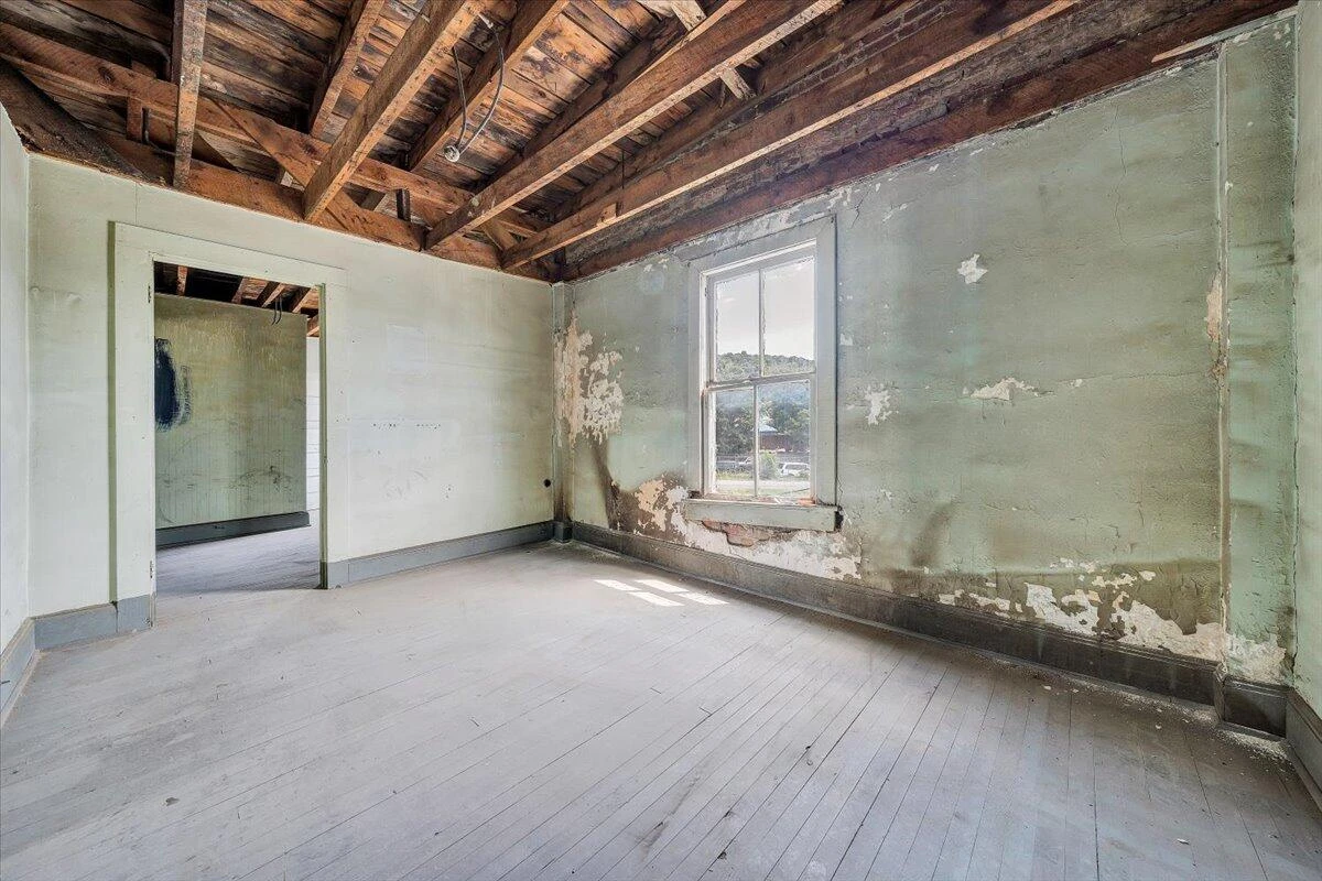 803 Lexington AVE - Photo 35