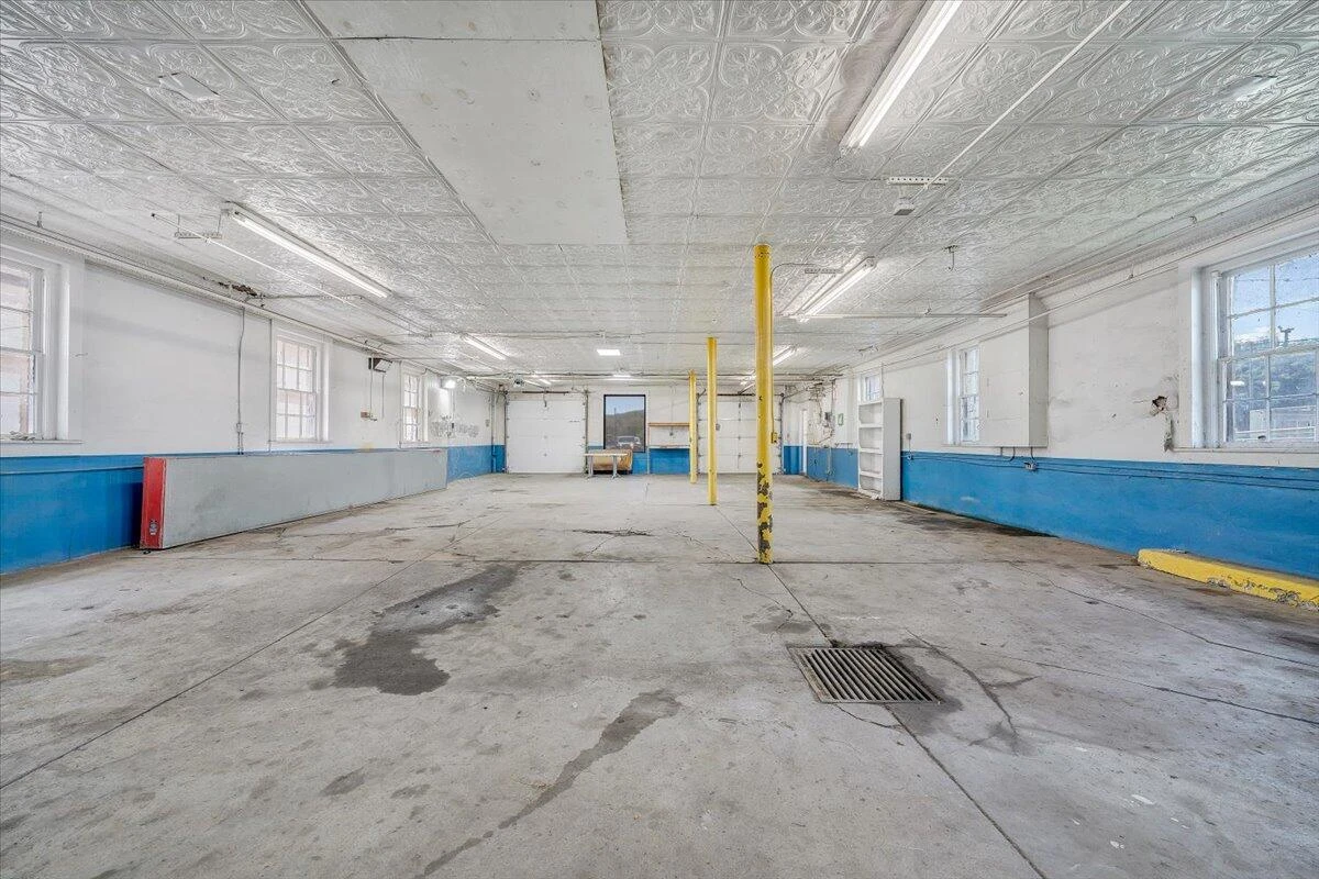 803 Lexington AVE - Photo 44