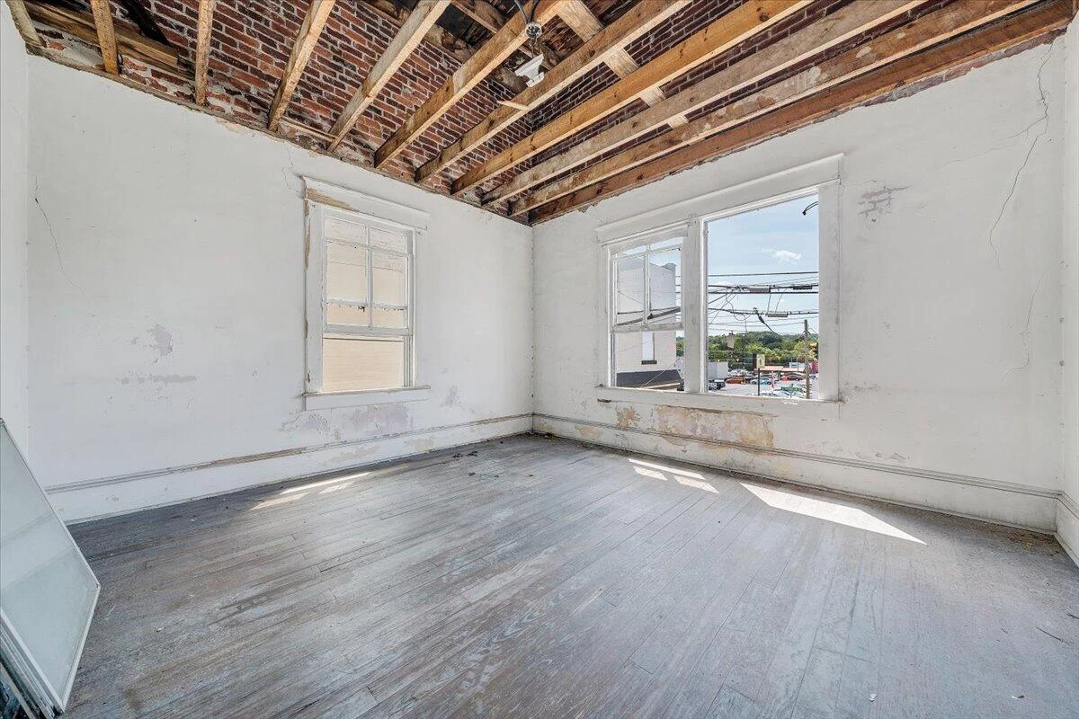 803 Lexington AVE - Photo 49
