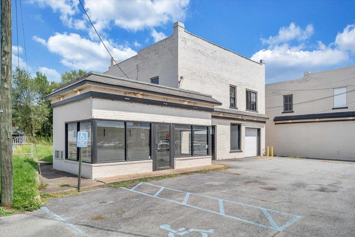 803 Lexington AVE - Photo 60