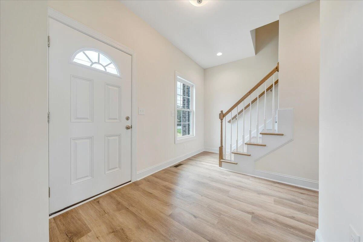 5205 Arrowhead TRL - Photo 2