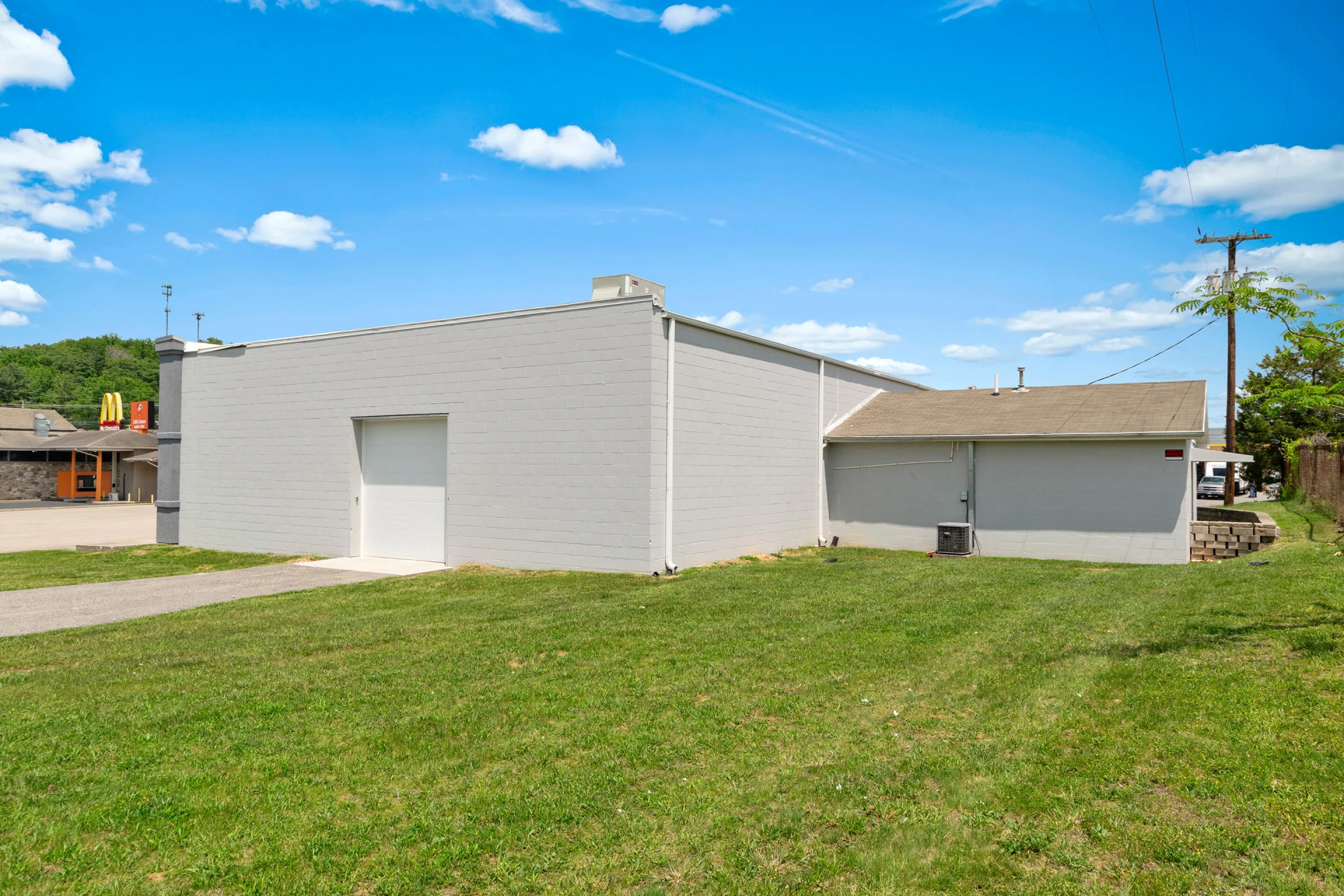 934 Main ST - Photo 9