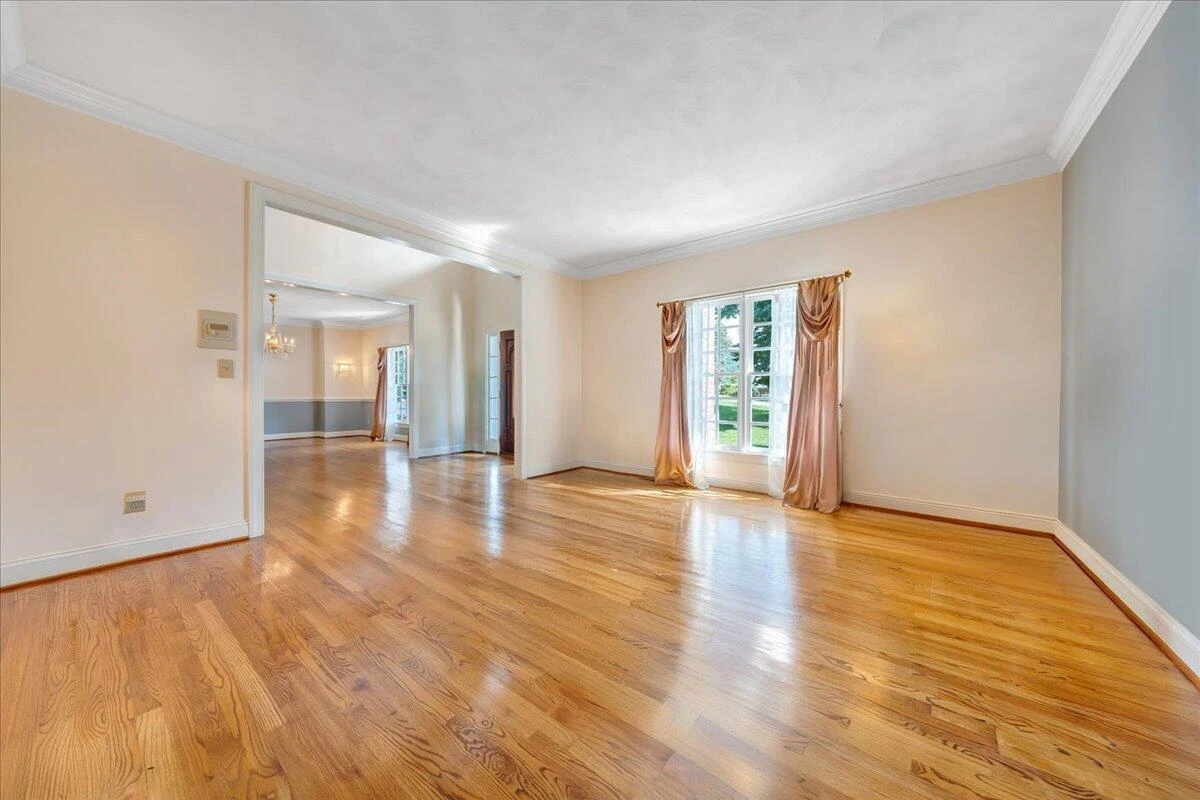 5325 Fox Ridge RD - Photo 11
