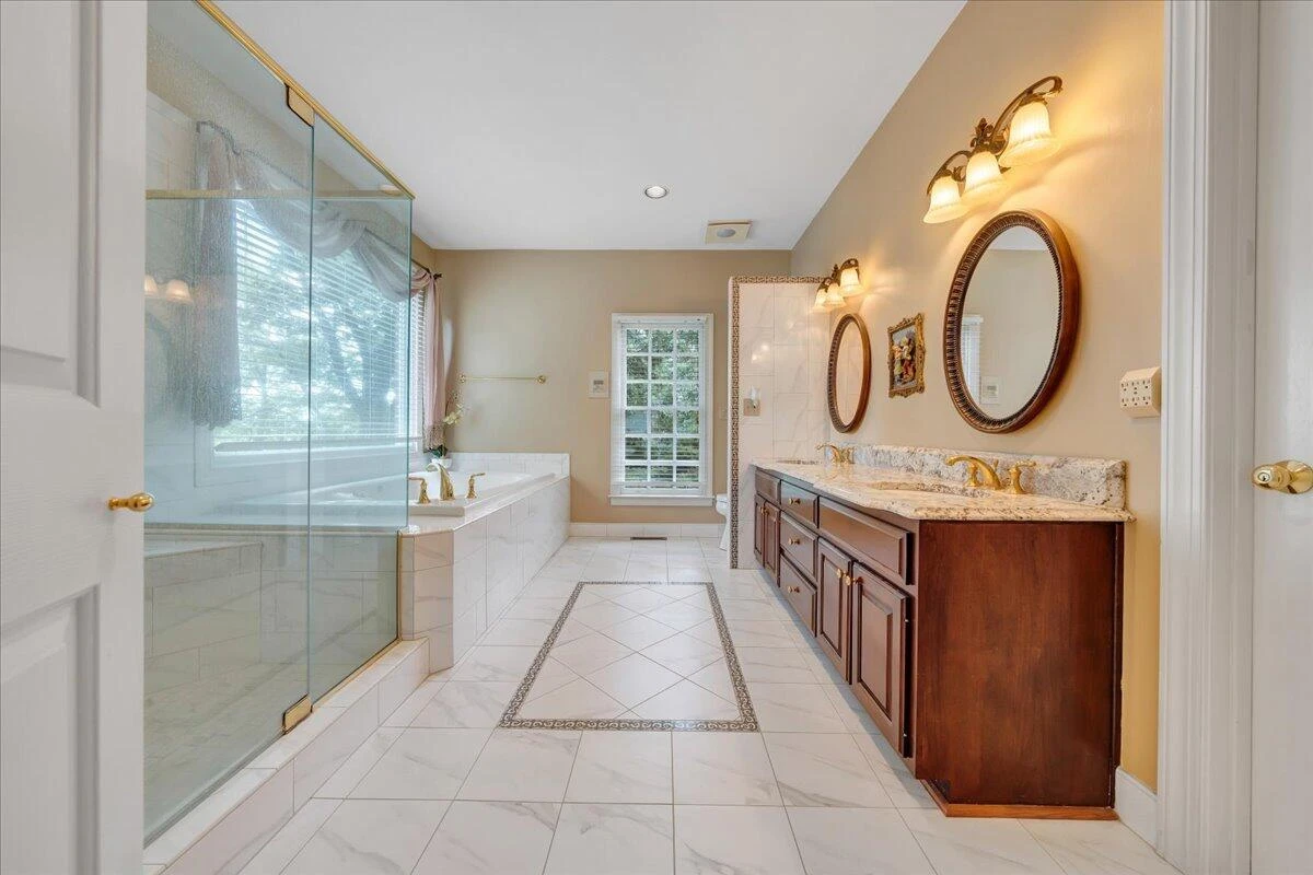 5325 Fox Ridge RD - Photo 15