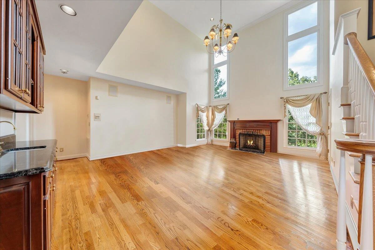 5325 Fox Ridge RD - Photo 20