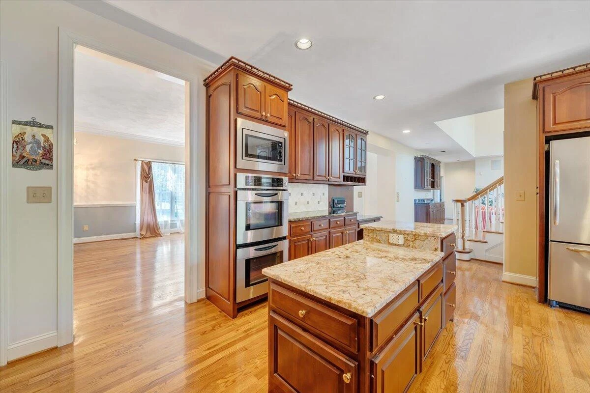5325 Fox Ridge RD - Photo 28