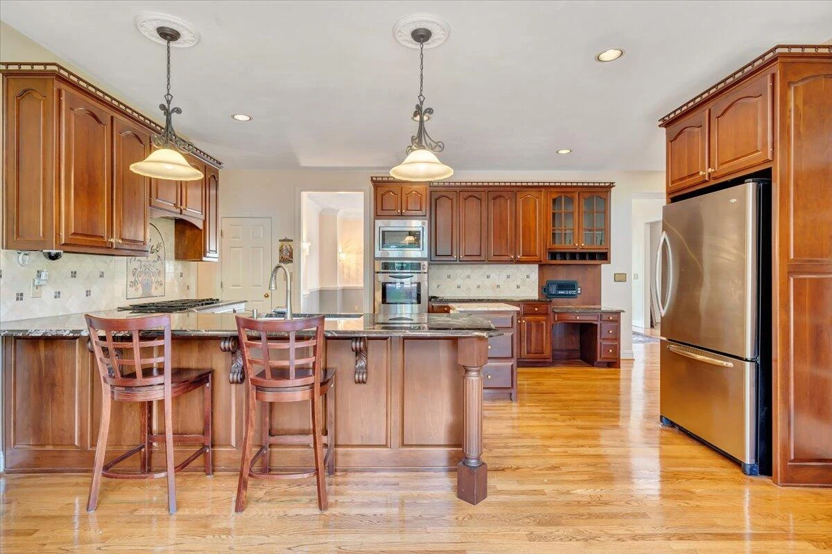5325 Fox Ridge RD - Photo 32