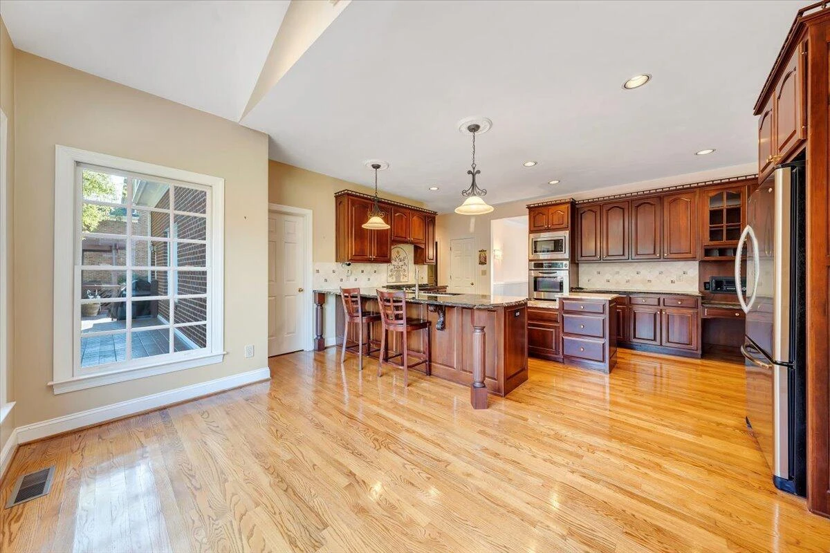 5325 Fox Ridge RD - Photo 34