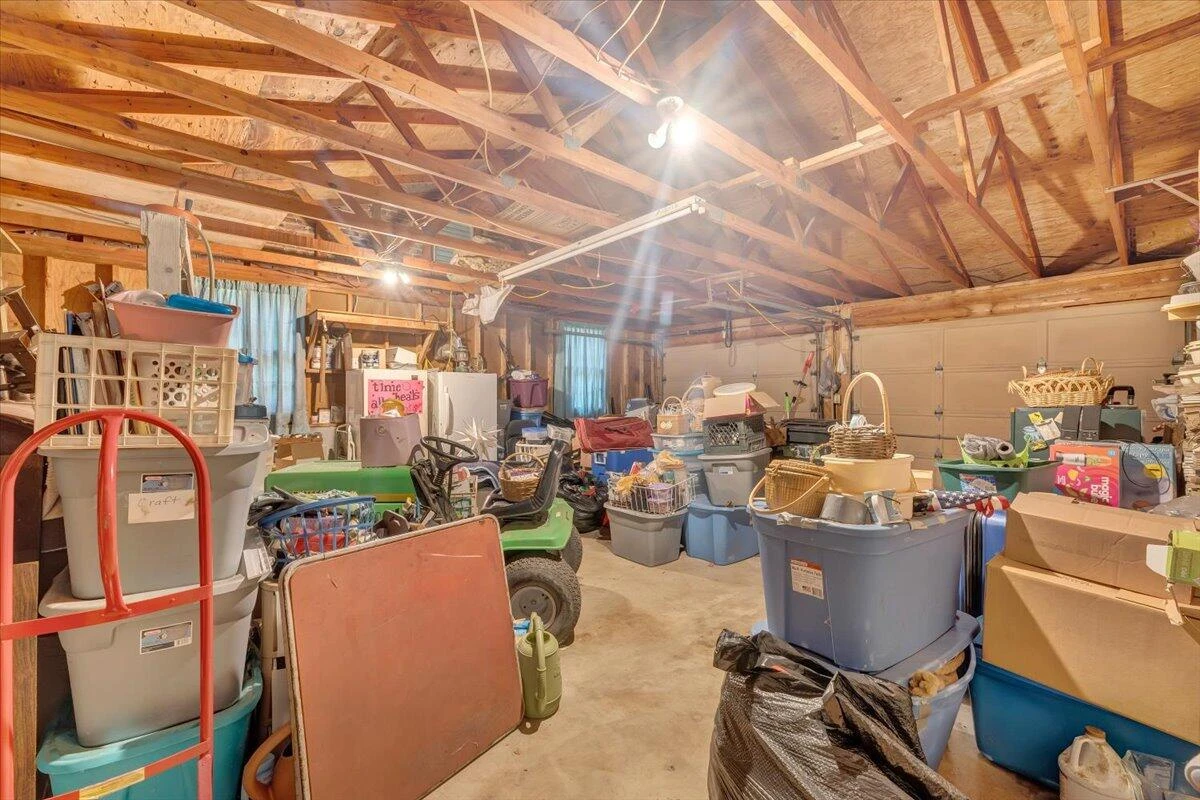 3906 Shawnee TRL - Photo 10