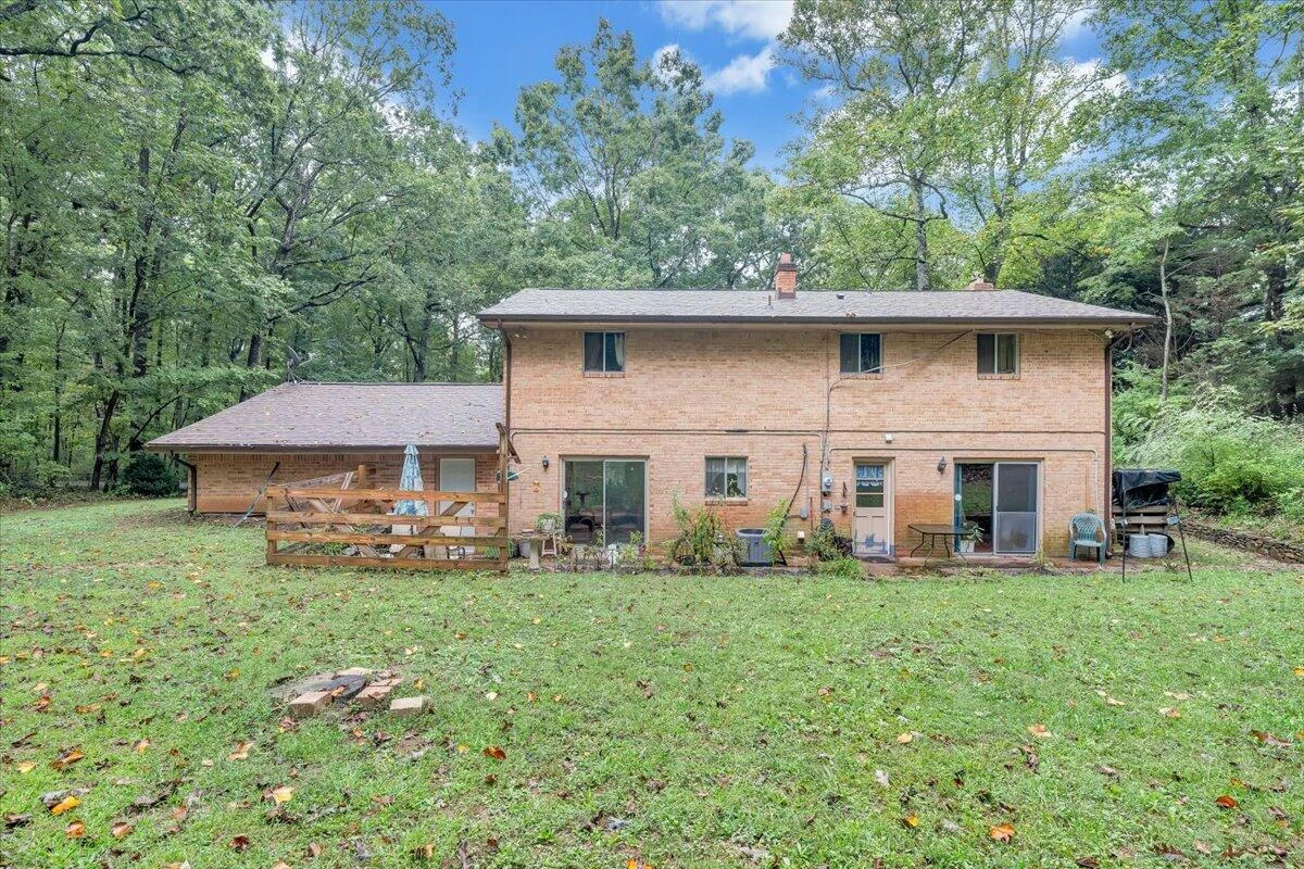 3906 Shawnee TRL - Photo 13