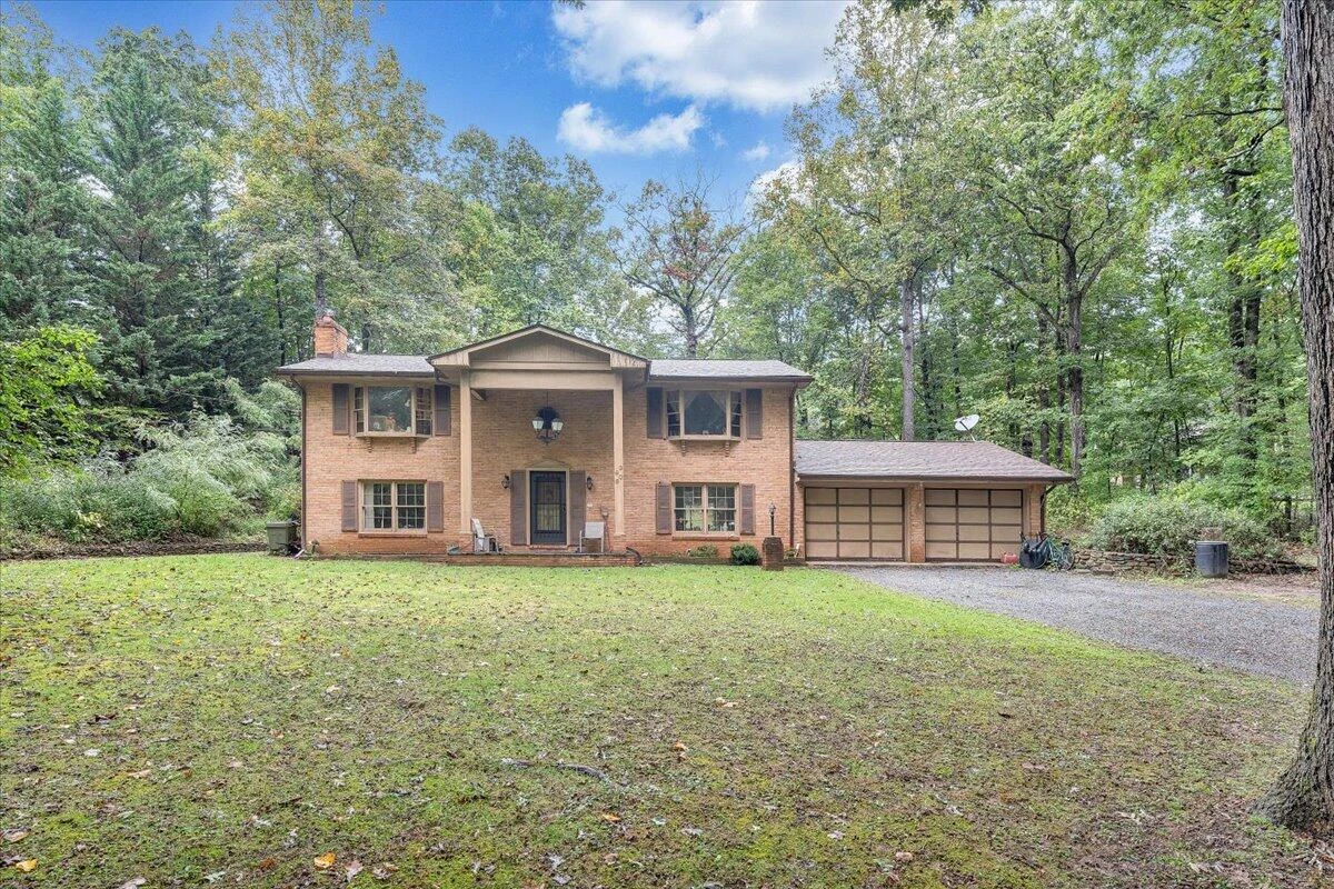 3906 Shawnee TRL - Photo 19