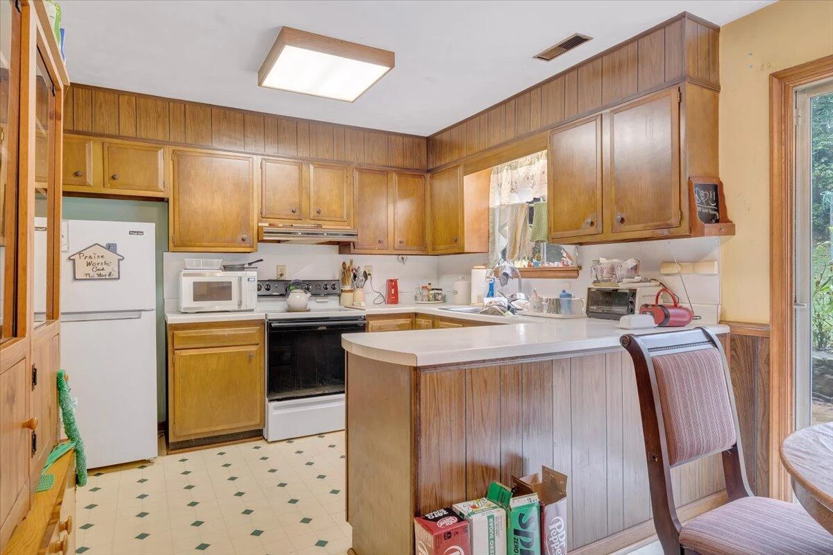 3906 Shawnee TRL - Photo 30