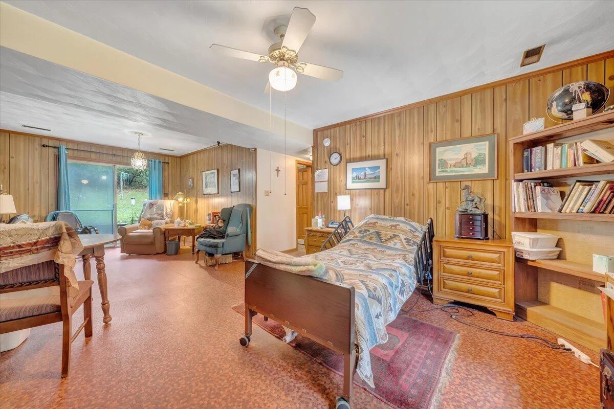 3906 Shawnee TRL - Photo 37