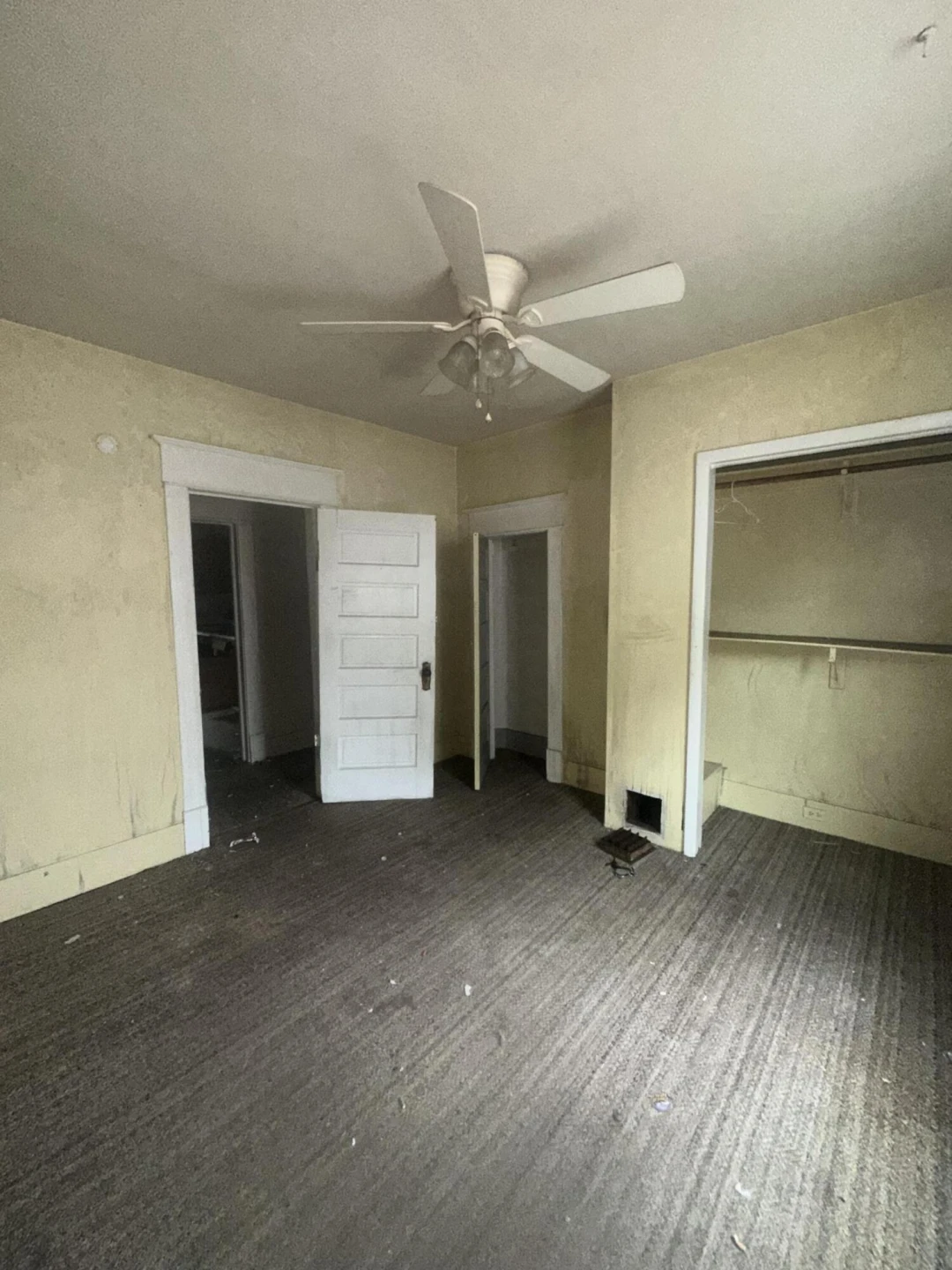 707 Bullitt AVE - Photo 3